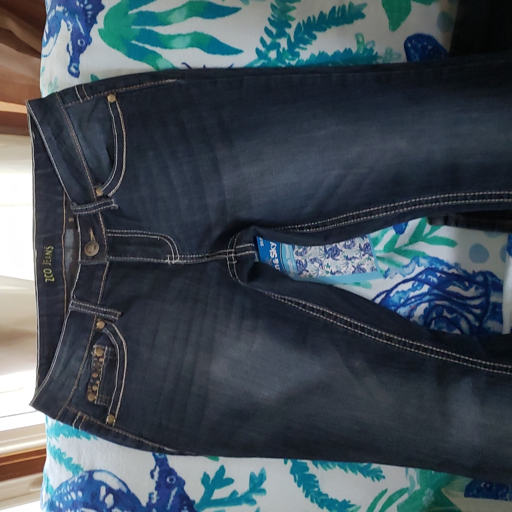 Zco jeans like new size 9